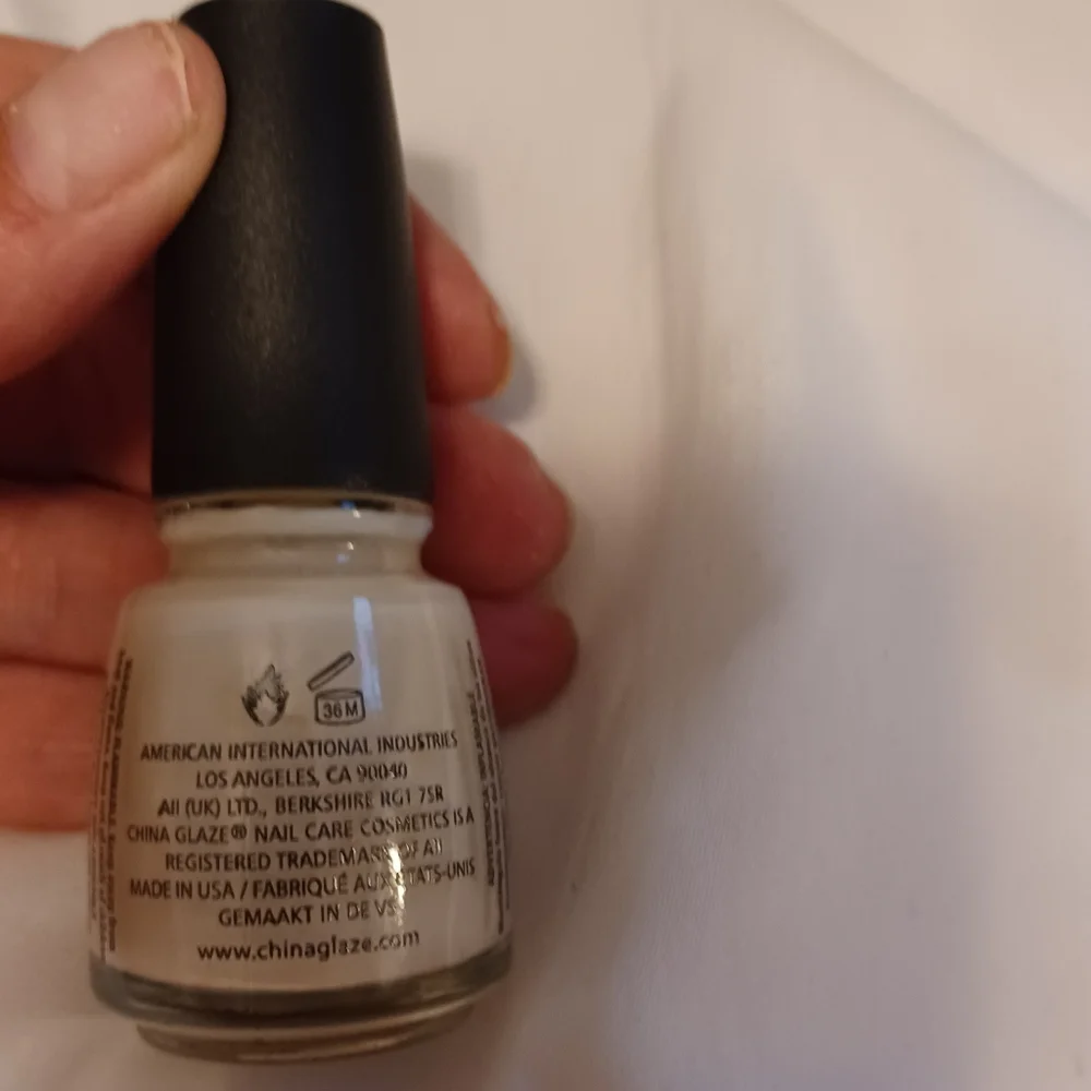 China Glaze Nail Lacquer in Moonlight - Picture 3 of 3
